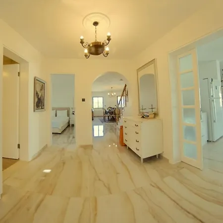 别墅 Alashato 阿拉恰特