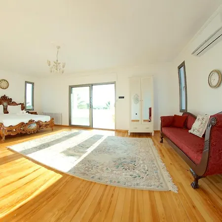 Villa Alashato *