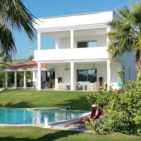 Alashato Villa