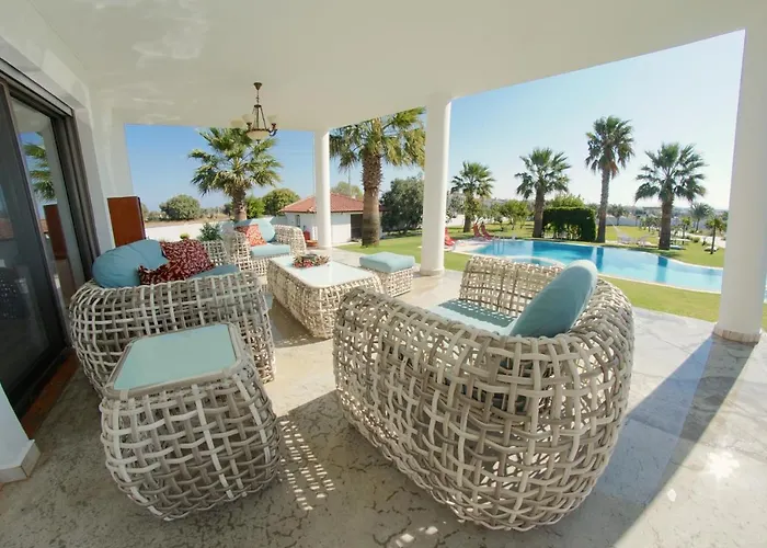 Вилла Alashato *