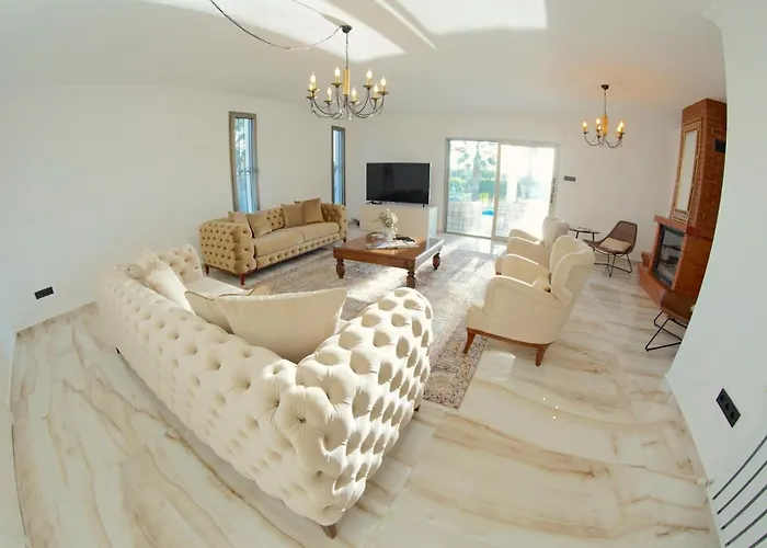 Alashato Вилла Алачати