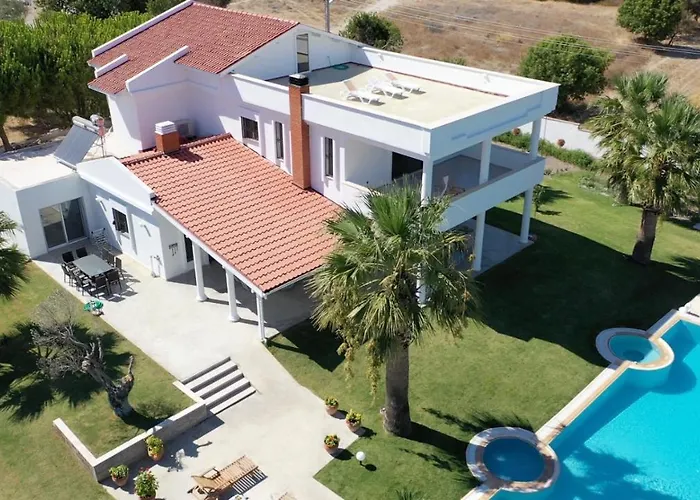 Alashato Вилла Алачати